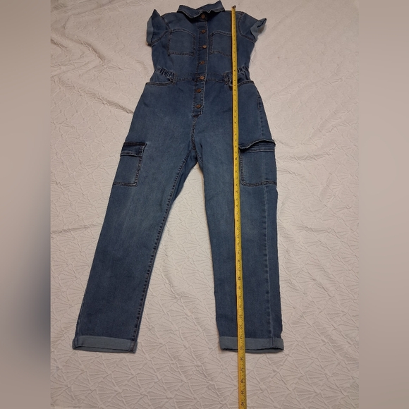Celebrity Pink Blue Denim Overalls Size M - Picture 12 of 16